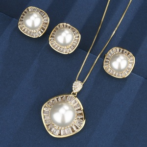 High Quality Eco-friendly Copper 16-12MM White Pearl Gold Plated Bridal Geometric Bezel Setting Jewelry <b>Set</b> - Product Image 3