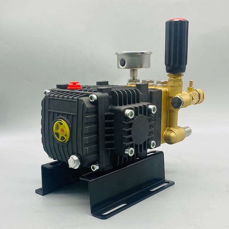 pressure pump duster