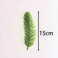 YL Kunststof Kunstmatige Dennennaalden & Watergras Kerstboom Decoratieve Accessoires Ecologisch 15CM DIY Bloemarrangement