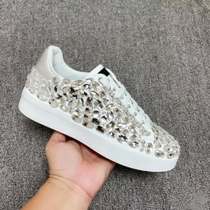 high quality luxury designer shoes comfortable sneakers for men women leather trending walking style shoes casual shoes - Product Image 1