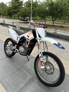 Moto tout-terrain Kayo T4 250cc refroidie par air, suspension réglable rapide pour débutants et conduite sur sentier, moto à essence - Product Image 1