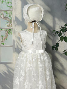 Abito <span class=keywords><strong>da</strong></span> Principessa Bianco in Pizzo per Bambine con Cuffietta, Vestito Formale per Cerimonie, Personalizzabile, Vendita all'Ingrosso - Product Image 3