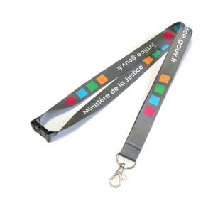 Fabricant <span class=keywords><strong>de</strong></span> lanière Bracelet imprimé par sublimation <span class=keywords><strong>Cou</strong></span> en nylon bon marché promotionnel Conception OEM personnalisée <span class=keywords><strong>Porte</strong></span>-clés en polyester - Product Image 3