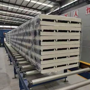 Panneaux de toiture <span class=keywords><strong>sandwich</strong></span> isolés en polyuréthane et acier ignifuge de <span class=keywords><strong>40</strong></span> <span class=keywords><strong>mm</strong></span> à <span class=keywords><strong>prix</strong></span> avantageux pour granges et ateliers - Product Image 2