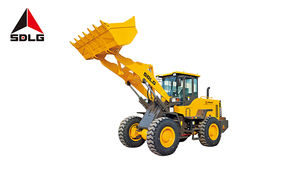 SDLG LG933 Efficient 4WD Diesel Wheel <b>Loader</b> with 1.8m³ Bucket and 10110kg Load - Product Image 4