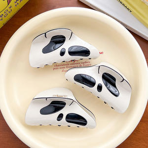 Pince à cheveux pour Halloween Gros masque Fantôme Visage Épingle à cheveux Queue de cheval drôle Cri <span class=keywords><strong>Grimaces</strong></span> Effrayant Styling Requin Pince Accessoires pour cheveux - Product Image 5