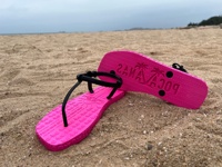 Tongs de plage pour femmes et hommes, sabots personnalisés, dessus en PVC, semelle extérieure en TPU, semelle intermédiaire en EVA, chaussures unisexes, sandales plates