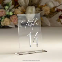 Porte-numéros de table personnalisés en acrylique transparent, motif dessin animé, pour mariage et Noël, design personnalisable, finition transparente, respectueux de l'environnement
