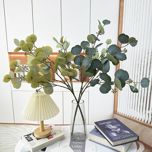Usine de fleurs artificielles Meiyu Craft, feuilles d'eucalyptus artificielles 30cm-100cm, fleurs en soie, décoration de mariage, décoration de la maison, plantes vertes - Product Image 1