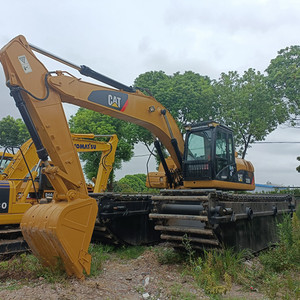 รถขุดสะเทินน้ำสะเทินบก CAT 320D ขนาด 20 ตัน พร้อมบุ้งกี๋ขุดขนาด 1 ลูกบาศก์เมตร รถขุดสะเทินน้ำสะเทินบกมือสอง รุ่น cat320d - Product Image 1