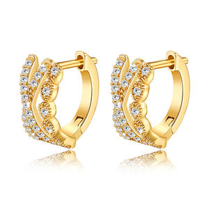 Orecchini a Cerchio E2337 in Oro con Strass Taglio Brillante Rotondo, Gioielli di Lusso da Donna per Uso Quotidiano - Product Image 3