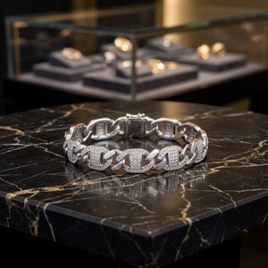 Pulsera de Eslabones de Plata Fina Chapada en Rodio Satva con Detalles Texturizados Brillantes para un Estilo Elegante y Unisex para Fiestas - Product Image 5