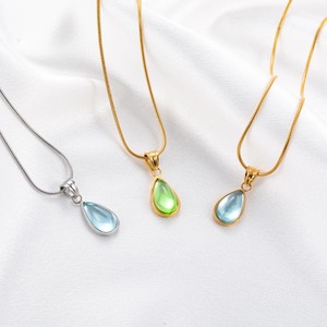 Elegante Collar con Colgante de Gota de Agua Transparente de Acero Inoxidable para Mujer, Cadena de Espina de Serpiente en Color Plata/Oro, Gargantilla de Metal - Product Image 3