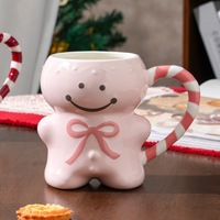 Smile Gingerbread Man Shaped Design Tasse en céramique Décorations et cadeaux de style Noël en gros