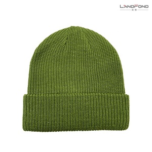 <span class=keywords><strong>Bonnet</strong></span> tricoté uni 12 couleurs <span class=keywords><strong>chaud</strong></span> et tendance – Vente chaude hiver – Unisexe pour adultes et enfants – Idéal pour les sports d'hiver - Product Image 5