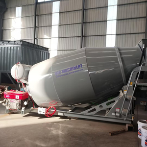 เครื่องผสมคอนกรีตแบบเคลื่อนที่ 4 ลบ.ม. ดีเซล แบบลากจูง  ออกแบบใหม่  พร้อมระบบโหลดเอง ได้รับการรับรองมาตรฐาน CE ISO สำหรับงานวิศวกรรมเชิงพาณิชย์ - Product Image 2