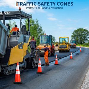 Cônes de signalisation CITICITY de 28 pouces avec base lestée - Cônes de sécurité en PVC orange pour la construction, les parkings, les allées - Product Image 5