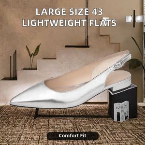 Sandalias Planas de Mujer con Punta en Pico, Talla Grande 43, Ligeras y Cómodas, con Correa Ajustable, de PU Brillante, para Primavera/Verano - Product Image 2