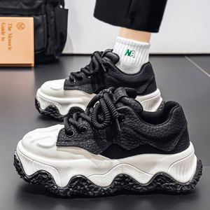 Nouvelles Chaussures de Sport Respirantes en Cuir pour Hommes et Femmes 2025 – Baskets Tendance à Semelle Épaisse pour Jeunes, Chaussures Décontractées de Course Style « Dad Shoes » - Product Image 1