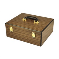 Boîte à bijoux en bois plaqué sur mesure avec doublure en velours, quincaillerie dorée, poignée en cuir, emballage de luxe pour la présentation en magasin et le rangement à domicile