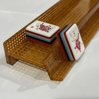 Porte-bouteilles en acrylique avec fermeture magnétique, texture en rotin ambré tressé, accessoires de jeu rétro de luxe durables et écologiques