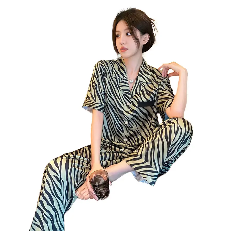 Versione coreana del pigiama di seta di simulazione di moda con stampa zebrata estate pantaloni lunghi a maniche corte set due pezzi