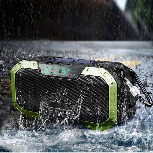 IPX7 Étanche Sans Fil Haut-parleurs Portables Bluetooth avec Affichage LED FM Radio SOS pour Douche Piscine Fête Voyage