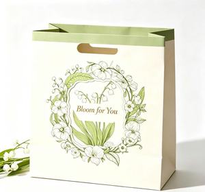 Sac en papier imprimé avec logo en feuille d'aluminium, design créatif, bouquet de fleurs, pour parfum/cosmétiques/cadeaux quotidiens - Product Image 1