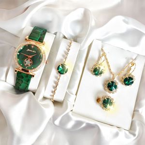 <strong>Women's</strong> Luxury Quartz Alloy Case Pointer Dial Eco-Friendly Folding Clasp PU <strong>Watch</strong> Strap Fashion <strong>Set</strong> - Product Image 4