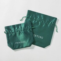 Pochette cadeau à cordon en satin vert de haute qualité pour l'emballage de vêtements de bijoux sac à poussière en soie