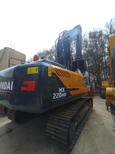 Excavatrice d'occasion, matériel de terrassement HYUNDAI HX220HD à vendre - Product Image 6