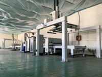 Machine de laminage à colle thermofusible personnalisée pour MDF, contreplaqué, panneaux de particules, panneaux de roche, panneaux alvéolaires en aluminium, etc.