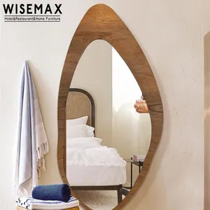 WISEMAX 가구 미니멀리스트 홈 장식 불규칙한 모양 나무 프레임 전체 길이 거울 호두 컬러 나무 바닥 거울
