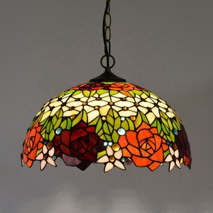 Lámpara de Araña Estilo Tiffany Vintage de 16 Pulgadas LongHuiJing, Lámpara de Araña de Vidrio con Diseño de Tulipán Rojo para Decoración de Hogar, Restaurante o Bar - Product Image 1