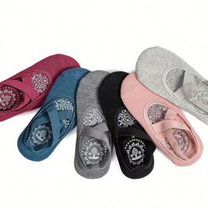 High Quality Winter Anti-Slip Ankle Striped 5 Toe Yoga <b>Socks</b> <b>Women</b> Breathable Cotton Sustainable Fitness Dance Barre Ballet - Product Image 4