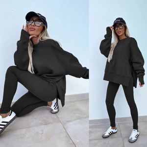 Conjunto de Ropa Deportiva de Dos Piezas para Mujer Maxfree, Pantalones Ajustados Casuales con Forro y Logotipo Estampado en la Parte Delantera - Product Image 3