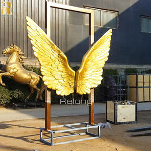Decoración de jardín al aire libre escultura de arte dorado estatua de alas de Ángel de bronce a la venta - Product Image 5
