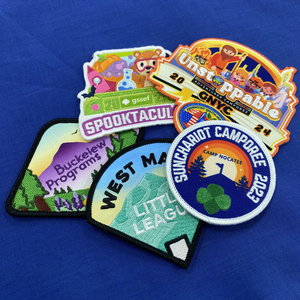 Parches Bordados con Logotipo de Diseñador, Apliques Bordados Termoadhesivos, <span class=keywords><strong>Pegatinas</strong></span> Bordadas Personalizadas <span class=keywords><strong>para</strong></span> <span class=keywords><strong>Ropa</strong></span>, <span class=keywords><strong>Ropa</strong></span> de Marca - Product Image 3