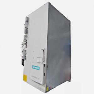 6SN1145-1BA02-0CA0 utilisé Siemens Simodrive 611 E/R Module <span class=keywords><strong>INT</strong></span> 36/47KW SIEMENS Servo Drive 1 an de garantie - Product Image 1