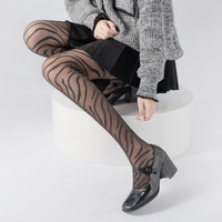 Bas d'été amincissants anti-accroc antibactérien en nylon à fleurs noires Collants tricotés pour femmes Sexy Beautiful Legs