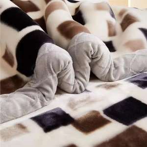 Hot Sale Hot Sale Luxury Comfortable <b>King</b> <b>Size</b> Korean Mink <b>Blankets</b> Wholesale <b>Blanket</b> - Product Image 5