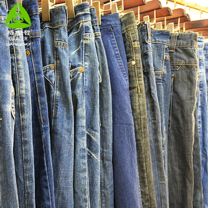 Jeans Usati all'Ingrosso, Abbigliamento Maschile di Seconda Mano, Vestiti Usati in Balle al <span class=keywords><strong>Kg</strong></span> - Product Image 4