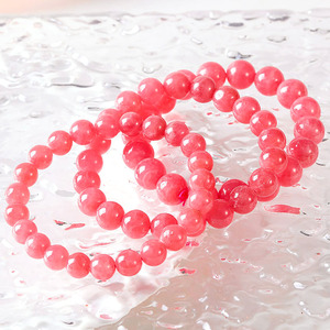 Pulseras de Rodocrosita de Alta Calidad con Rayas Rojas Argentinas en Venta - Product Image 2