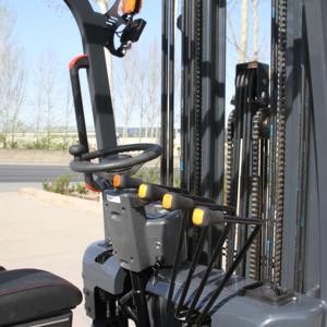 Montacargas Eléctrico Portátil FANYU CPD20 de 2.5-4 Toneladas, Batería de Iones de Litio de 60V/70AH, Camión 4x4, Altura de Elevación de 3m-6m, Desplazador Lateral Eléctrico - Product Image 4