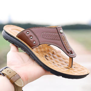 Sandalias de cuero de vaca de primera capa para hombre, de comercio exterior, de verano, tallas grandes, con punta cerrada, chanclas, sandalias de playa para exteriores para hombre - Product Image 1