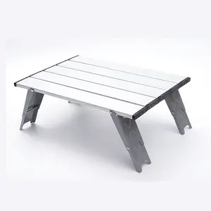 Hoge Kwaliteit Drukbestendige Aluminium Tafelblad Outdoor Tafel Draagbare Bolded Ondersteuning Aluminium Gevouwen Campingtafel