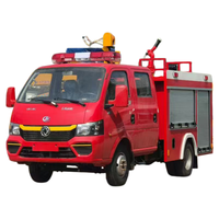 Camion de pompiers mini puissant de 1000L-3000L avec pompe haute pression à portée de jet de 50m pour le sauvetage rapide communautaire