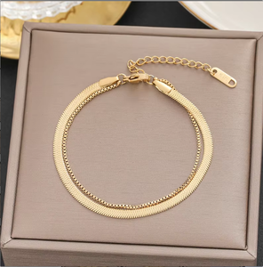 Pulseras de Cadena de Serpiente de Acero Inoxidable con Baño de Oro PVD de 18K |   Diseños Ajustables de Una y Dos Capas |   Joyería de Moda Resistente al Agua - Product Image 5