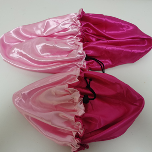 Bonnet en satin doux double couche à marque privée pour filles, enfants et tout-petits, réversible et ajustable pour cheveux bouclés - Product Image 1