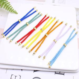 Bracelet personnalisé avec nom, bracelet personnalisé avec lettre et breloque, bijoux faits à la main réglables, cadeau pour la fête des mères, minimaliste - Product Image 2